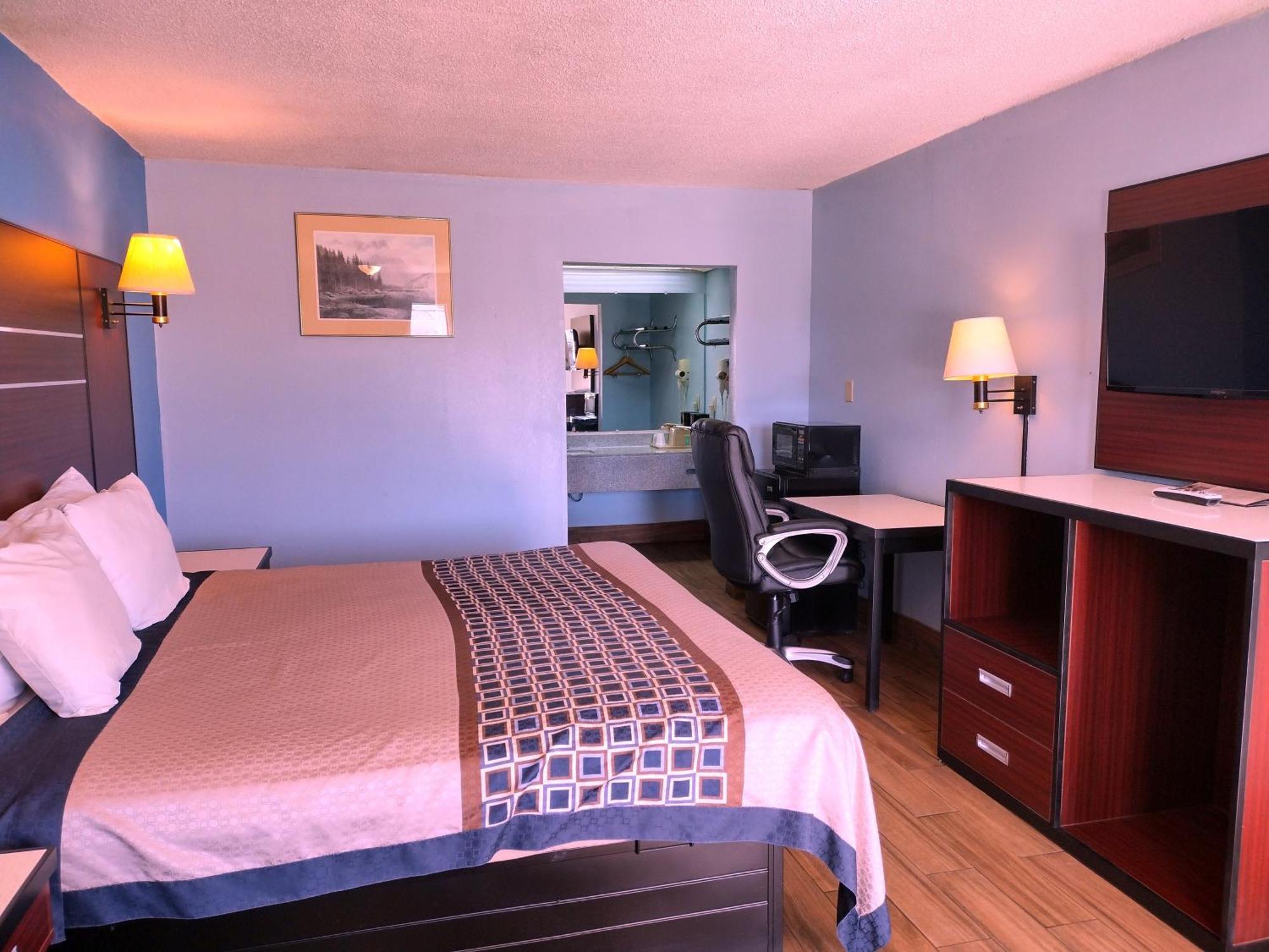Richland Rodeway Inn מראה חיצוני תמונה