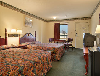Richland Rodeway Inn מראה חיצוני תמונה